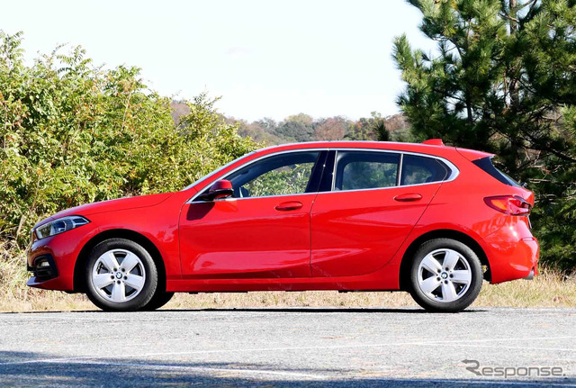 BMW 1シリーズ 新型(118i play)