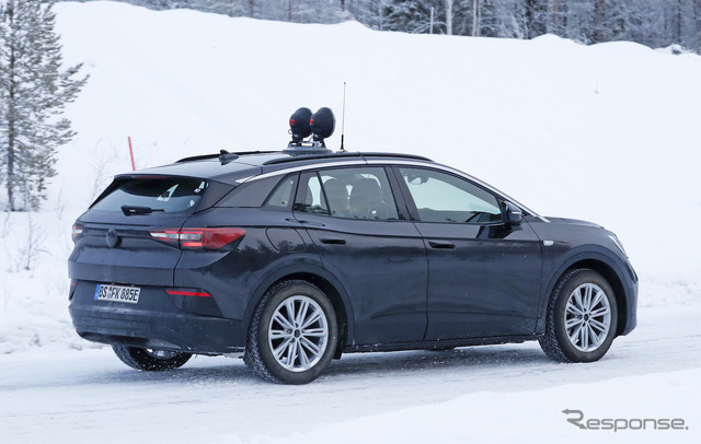 VW ID.4X 開発車両(スクープ写真)