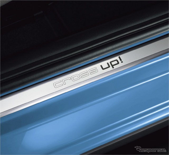 VW cross up! 専用ドアシルプレート