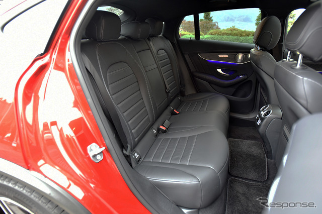 メルセデスベンツ GLCクーペ(220 d 4MATIC)