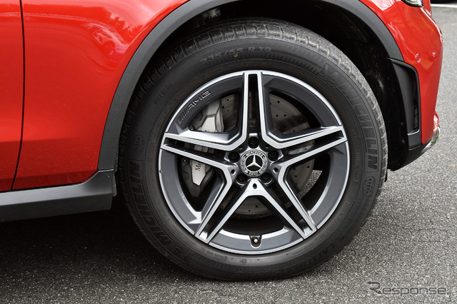 メルセデスベンツ GLCクーペ(220 d 4MATIC)