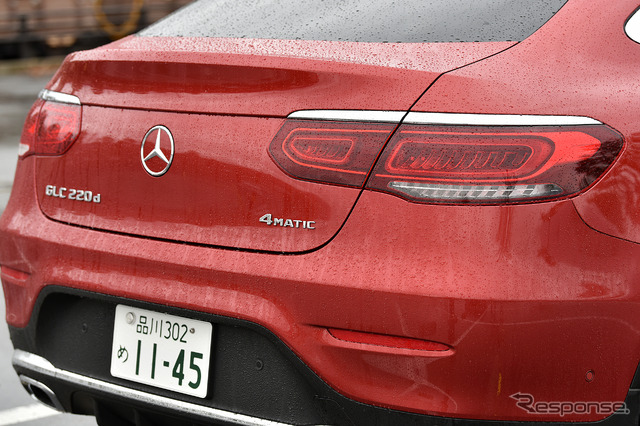 メルセデスベンツ GLCクーペ(220 d 4MATIC)