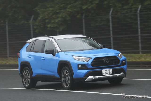 トヨタ RAV4