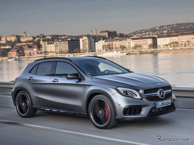 メルセデスベンツ GLA 現行型