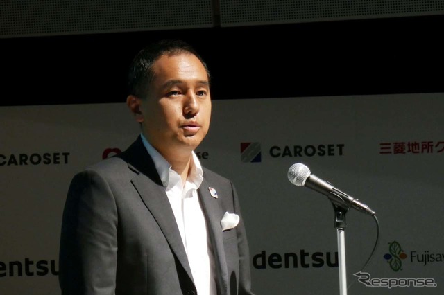 CAROSETについて説明する内藤丈裕社長