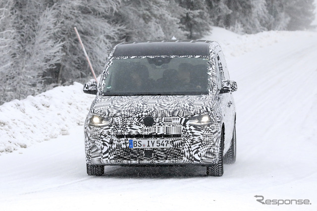VW キャディ 次期型(スクープ写真)