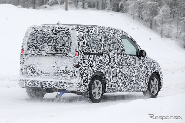 VW キャディ 次期型(スクープ写真)