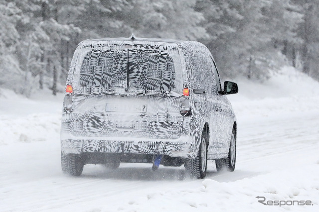 VW キャディ 次期型（スクープ写真）