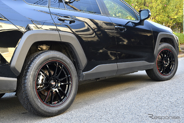 RAYS Gram Lights 57Xtreme REVLIMIT EDITION 装着サイズ:18x7 1/2J +49 5H-114.3 カラー:ブラック&マシニング/E-pro Coat 装着タイヤサイズ:255/55R18