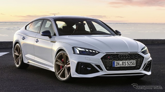 アウディ RS5スポーツバック 改良新型