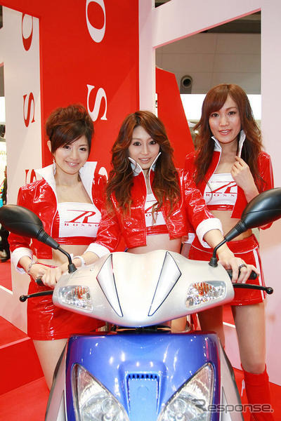 【東京モーターサイクルショー08】コンパニオン写真蔵…ロッソ