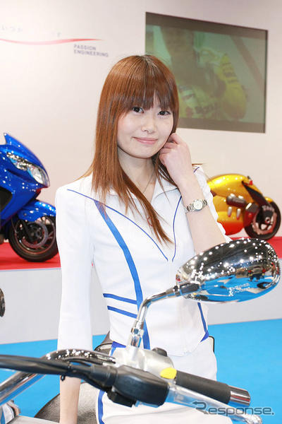 【東京モーターサイクルショー08】コンパニオン写真蔵…スズキ