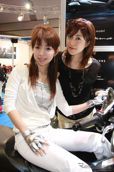 【東京モーターサイクルショー08】コンパニオン写真蔵…スズキ