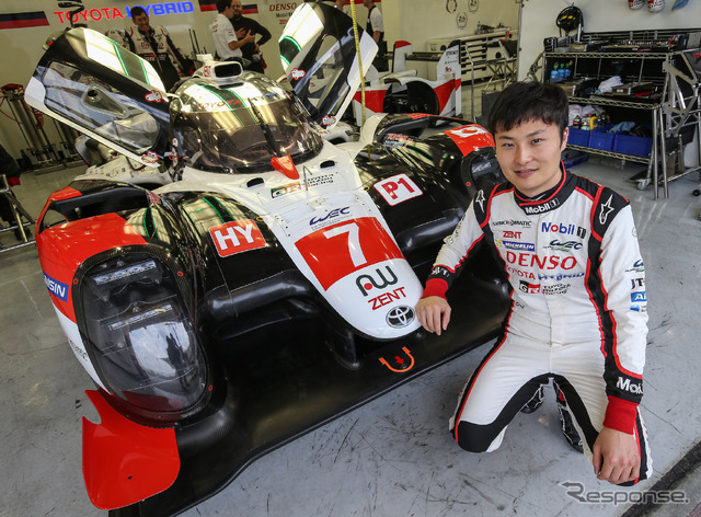WEC公式ルーキーテスト、山下健太がトヨタTS050のステアリングを握った。