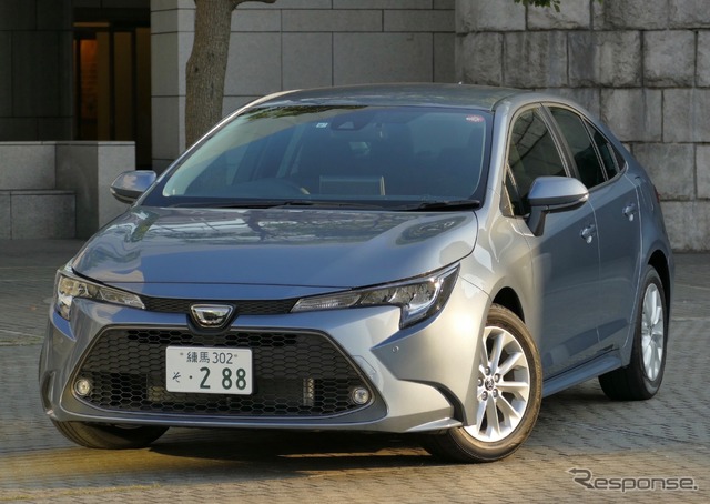 トヨタ カローラ 新型(S)
