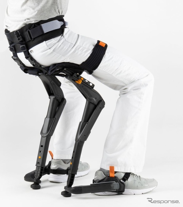 Noonee社の「Chairless Chair 2.0」