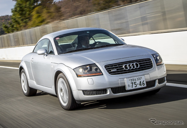 アウディ TTクーペ 1.8T クワトロ(初代・フルレストア車両)