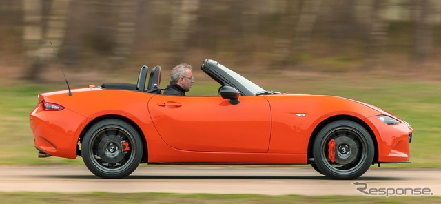 マツダ MX-5(ロードスター)30thアニバーサリーエディション