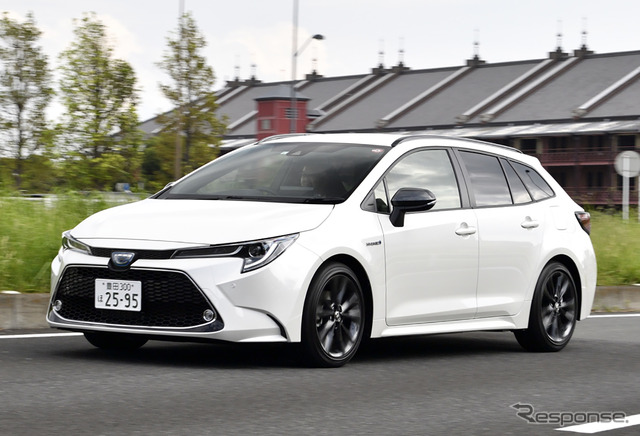 トヨタ カローラツーリング 新型(ハイブリッド)