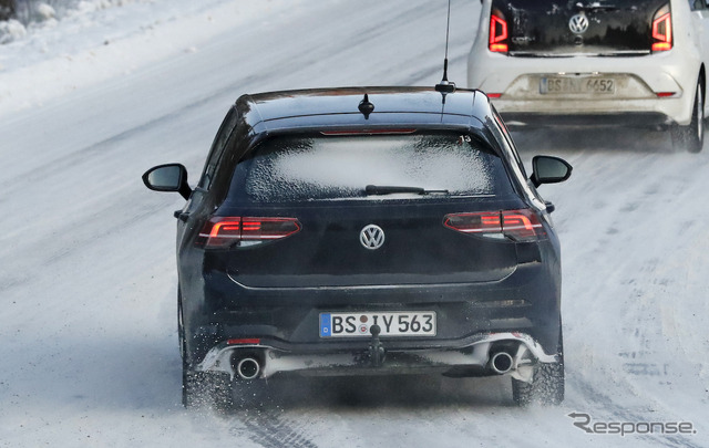 VW ゴルフ GTI 新型プロトタイプ(スクープ写真)