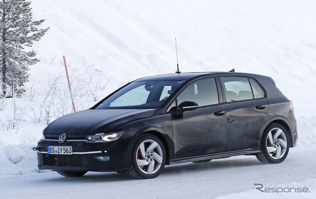 VW ゴルフ GTI 新型プロトタイプ(スクープ写真)