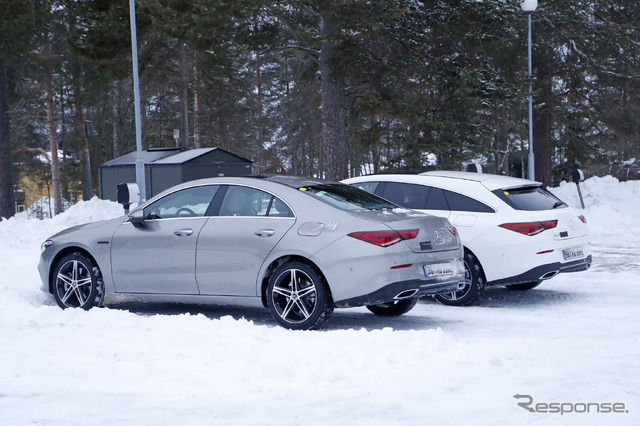 メルセデスベンツ CLA 新型に設定されるPHEV「250e」開発車両（スクープ写真）