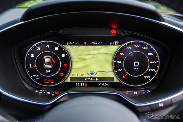 アウディ TT 新型(S lineパッケージ)