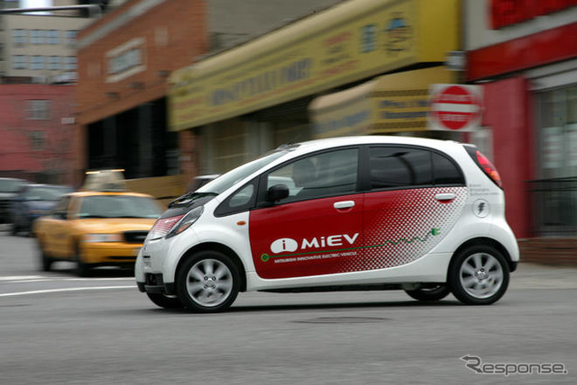 【ニューヨークモーターショー08】三菱 i MiEV…北米導入決定は1年後？