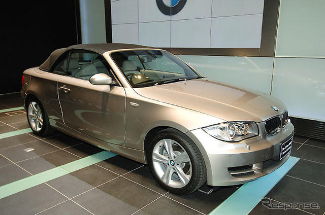 【BMW 1シリーズカブリオレ 日本発表】写真蔵…ソフトトップの開閉
