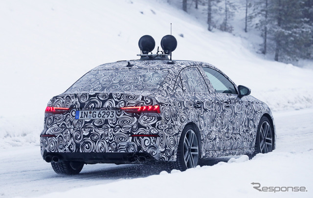 アウディ S3セダン 次期型プロトタイプ スクープ写真