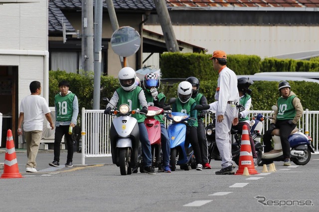 埼玉県 高校生の自動二輪車等の交通安全講習