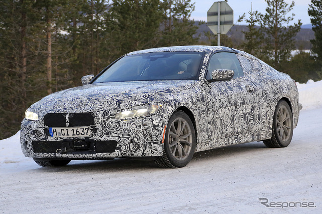 BMW 4シリーズクーペ 新型プロトタイプ(スクープ写真)