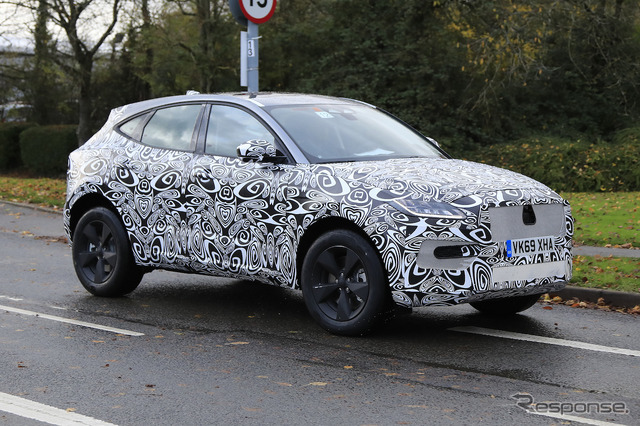 ジャガー E-PACE 改良新型プロトタイプ スクープ写真