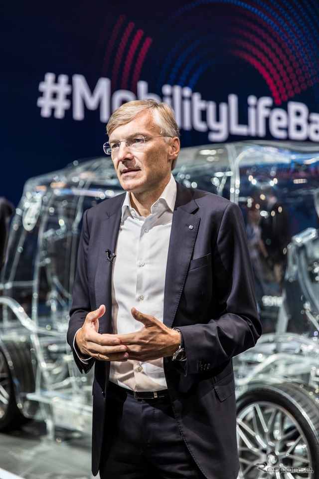 ZFのウォルフ=ヘニング・シャイダーCEO(CES 2020)