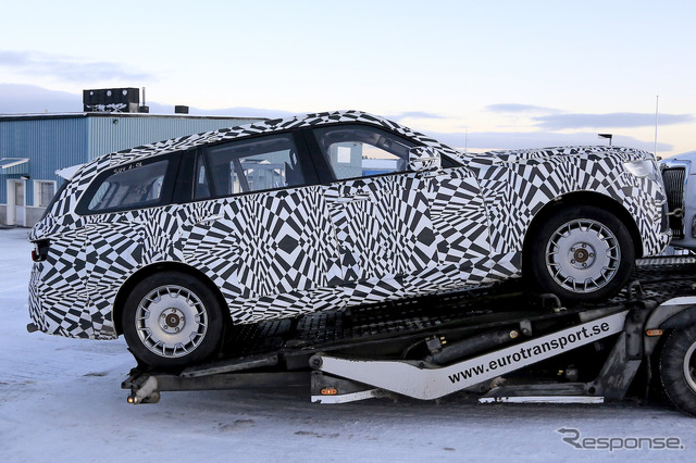 アウルス コマンダント(Aurus Komandant)開発車両 スクープ写真