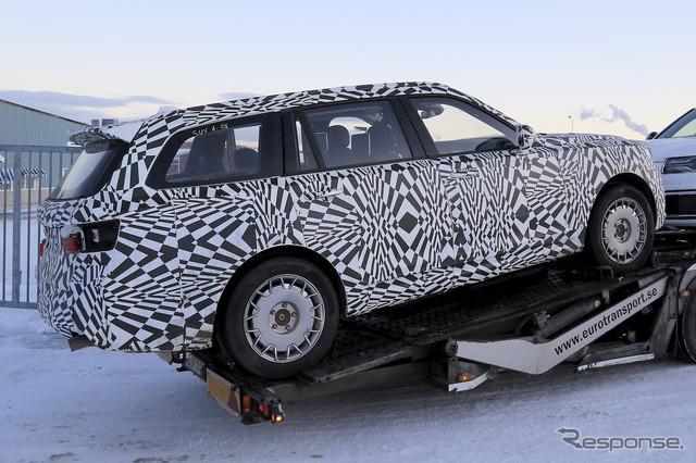 アウルス コマンダント(Aurus Komandant)開発車両 スクープ写真
