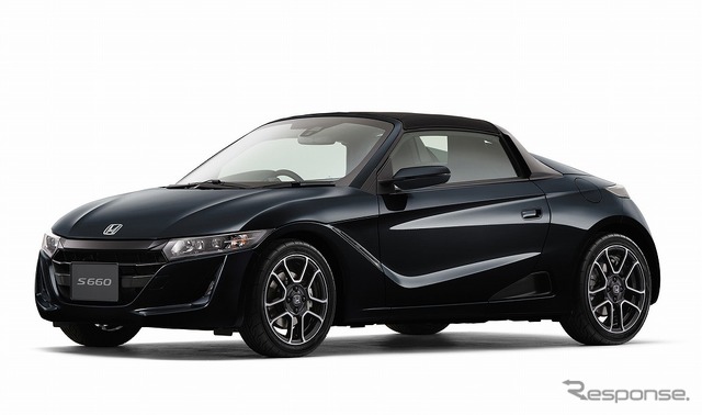 ホンダ S660(ナイトホークブラック・パール)