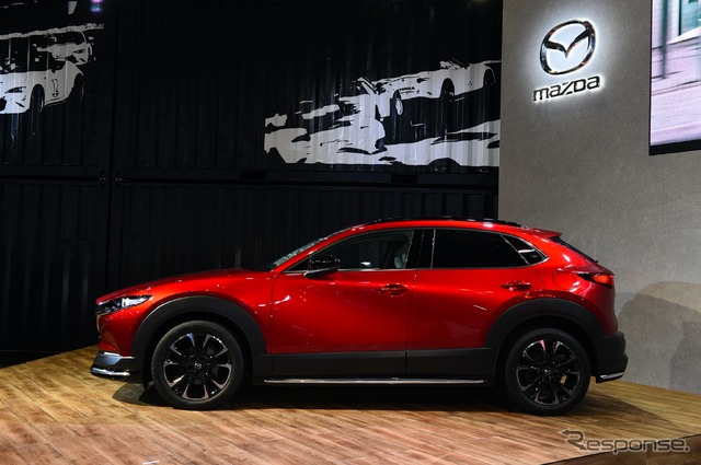 マツダCX-30シグネチャースタイル(東京オートサロン2020)
