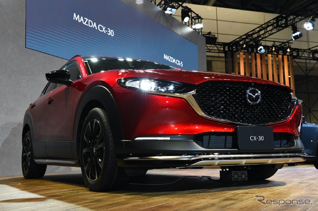 マツダCX-30シグネチャースタイル(東京オートサロン2020)
