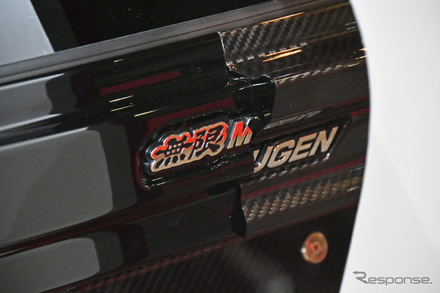 無限 ホンダ フィット“Skip”(東京オートサロン2020)