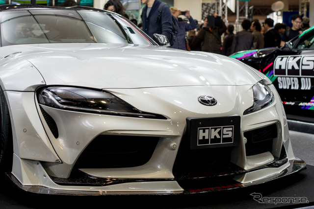 HKSブース(東京オートサロン2020)