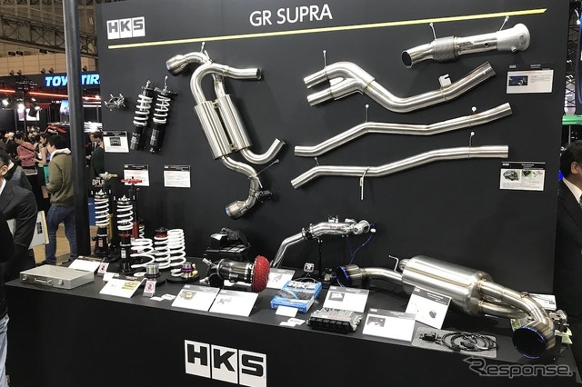 HKSブース(東京オートサロン2020)