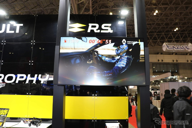 ルノー・メガーヌR.S.トロフィーR‘カーボン・セラミックパック’（東京オートサロン2020）