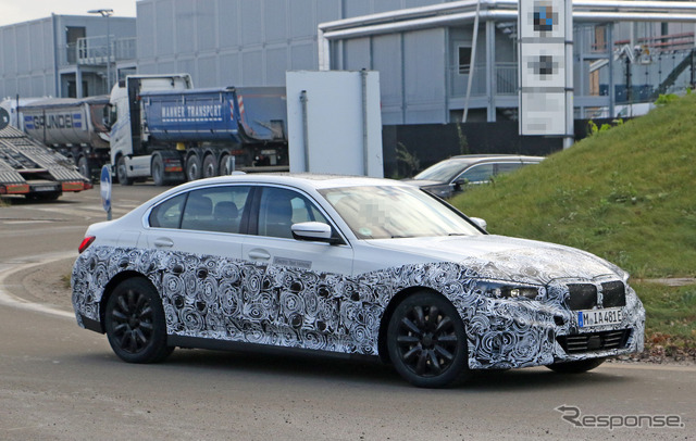 BMW 3シリーズセダンEV 開発車両(スクープ写真)