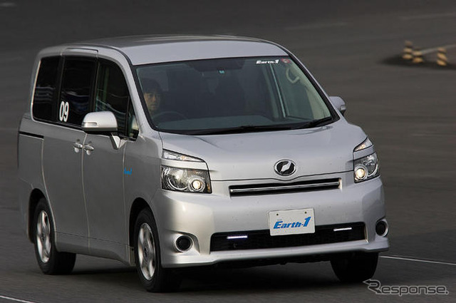 【横浜ゴム DNAアースワン】幅広い車種にマッチ