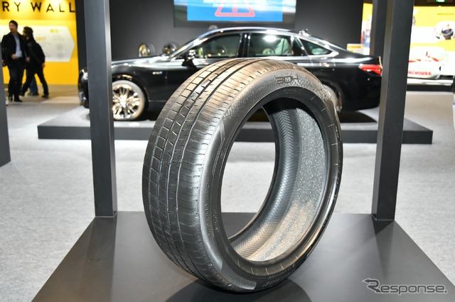 ダンロップ・ビューロVE304(東京オートサロン2020)