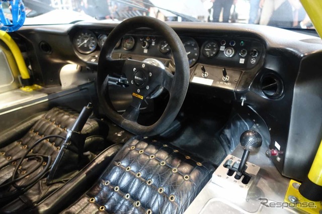 リバティーウォークのランボルギーニ・ミウラ風フォードGT(東京オートサロン2020)