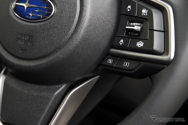 スバル インプレッサ 新型(2.0i-S Eye Sight)