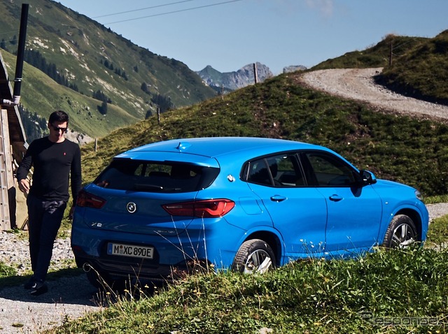 BMW X2 のPHV「X2 xDrive25e」