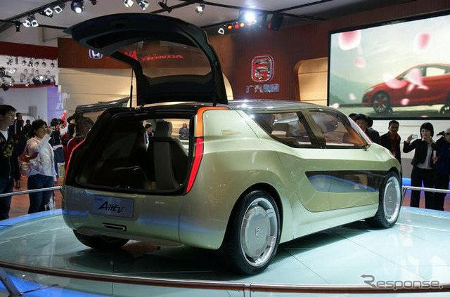 【北京モーターショー08】リチウムポリマー電池搭載のハイブリッド…広州汽車